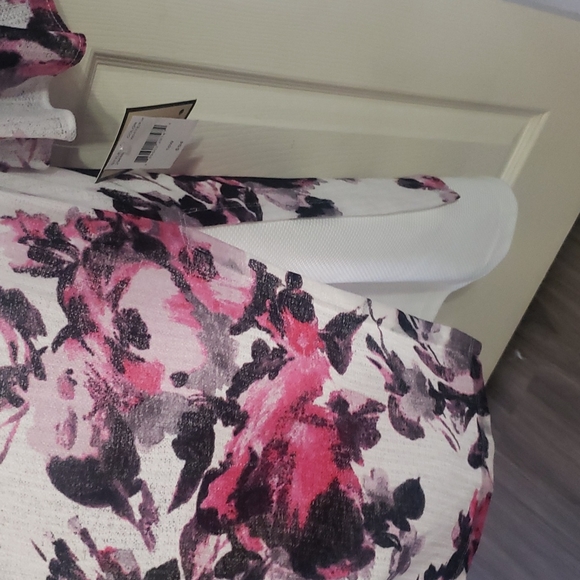 Maya Brooke Jacket and Dress - Picture 6 of 9